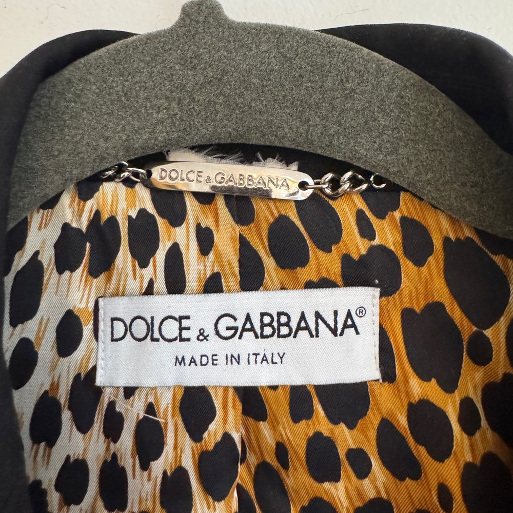 Dolce & Gabbana Black Blazer with Leopard-Print Lining | XS - Picture 2 of 5
